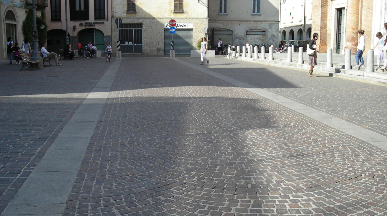 Piazza San Fermo e Rustico